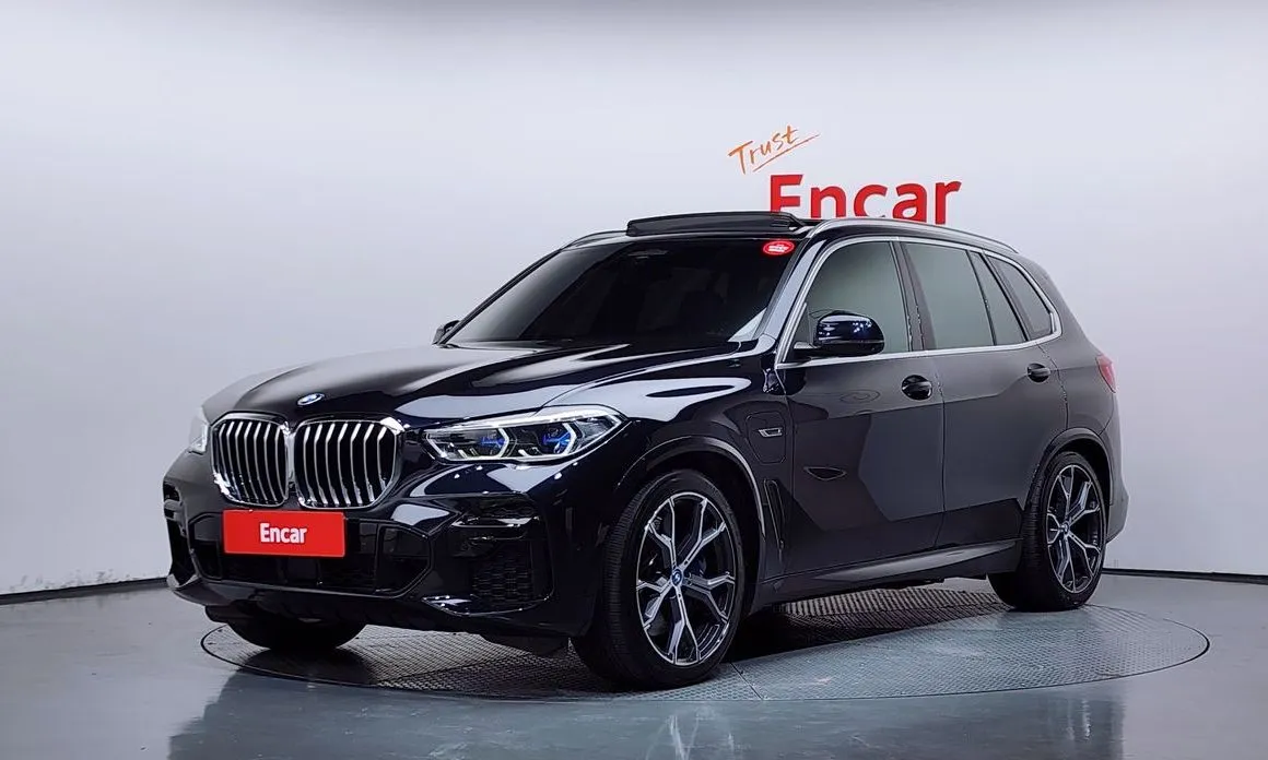 BMW X5 xDrive 45e M Sport 1