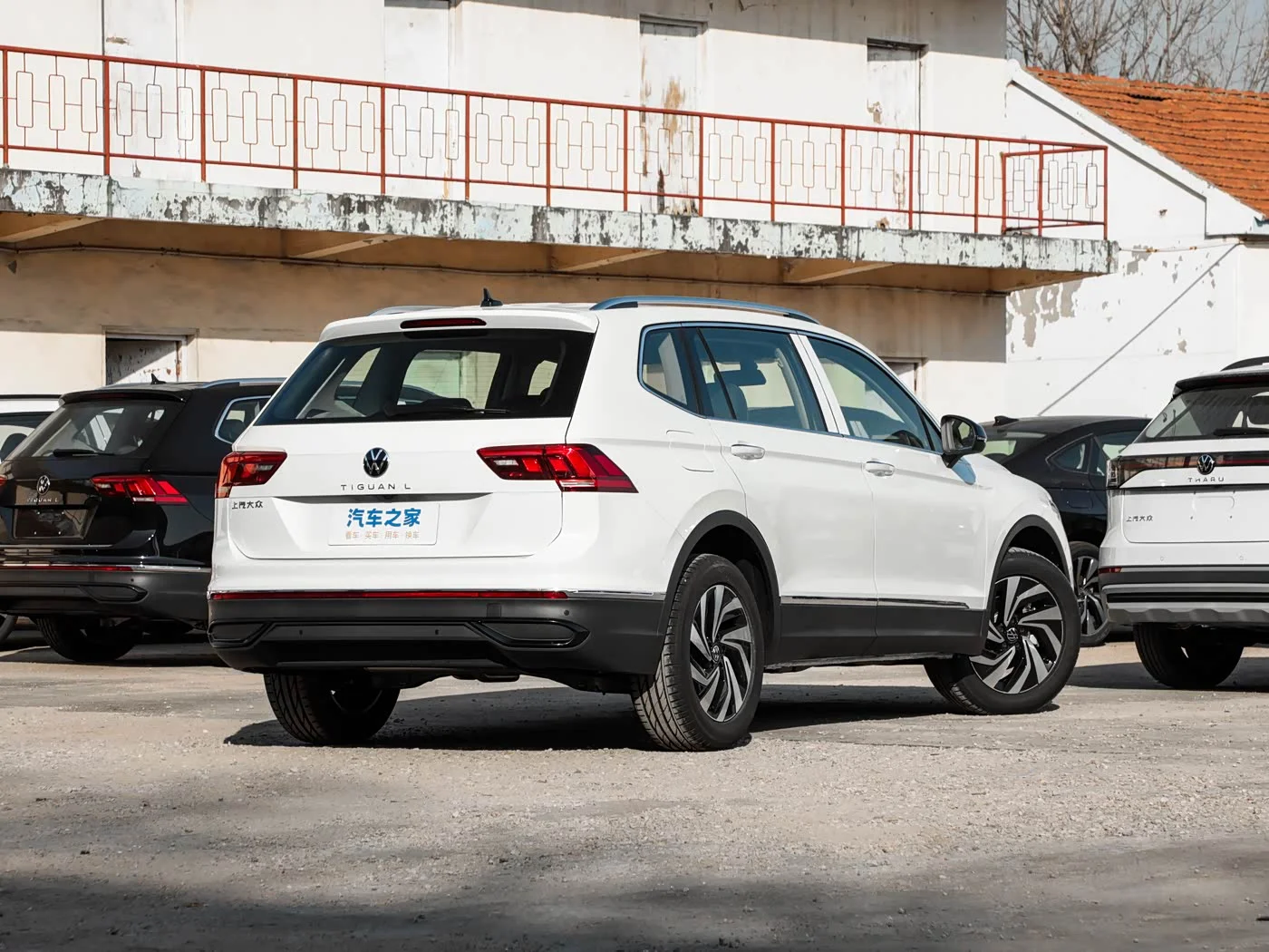 Volkswagen Tiguan L 2025 — фото 2