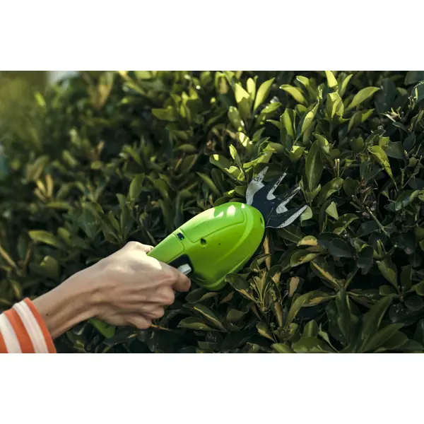 Ножницы аккумуляторные Greenworks 1600107 7.2 В 1x2 Ач АКБ и ЗУ входит в комплект