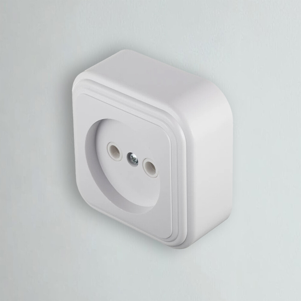 Розетка Svet накладная белая (0215-00011)