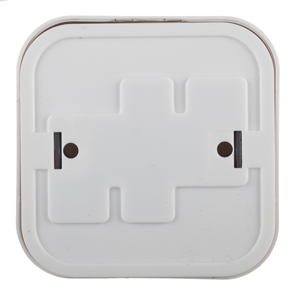 Розетка Svet накладная белая (0215-00011)