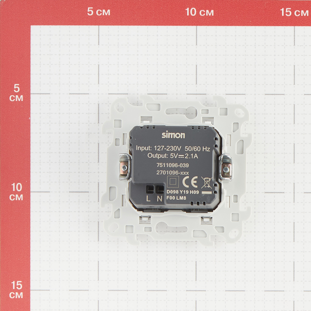 USB插座 Simon 24 Harmonie 嵌入式 白色 2xUSB-A (2411096-030)