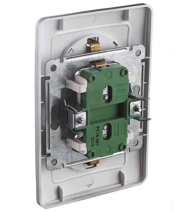 Розетка Hegel Master встраиваемая серебро (РС16-381-06)