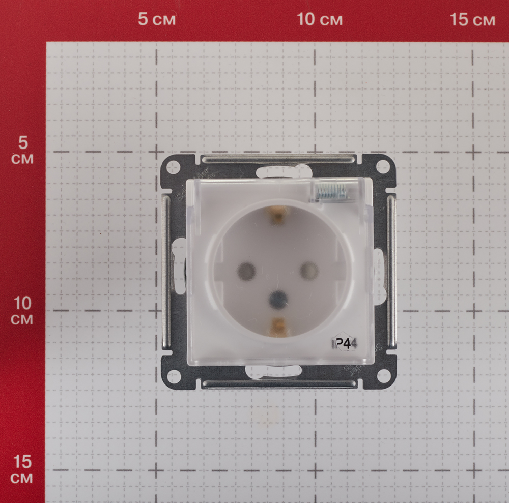 Розетка Systeme Electric AtlasDesign Aqua встраиваемая белая со шторками с крышкой (ATN440146)