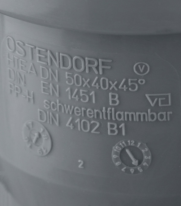Тройник Ostendorf HTEA d50х40 мм 45° пластиковый для внутренней канализации (112210)