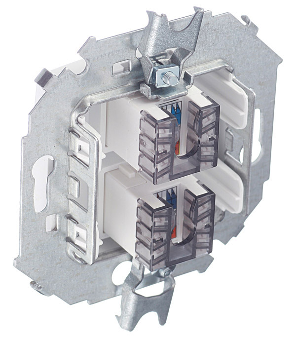 Розетка компьютерная Simon 15 встраиваемая белая 2хRJ45 (1591593-030)