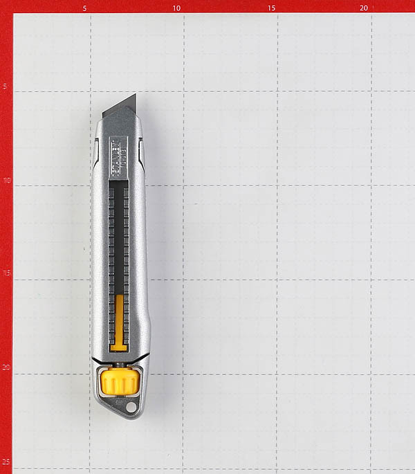Нож строительный Stanley Interlock 18 мм с ломающимся лезвием металлический корпус