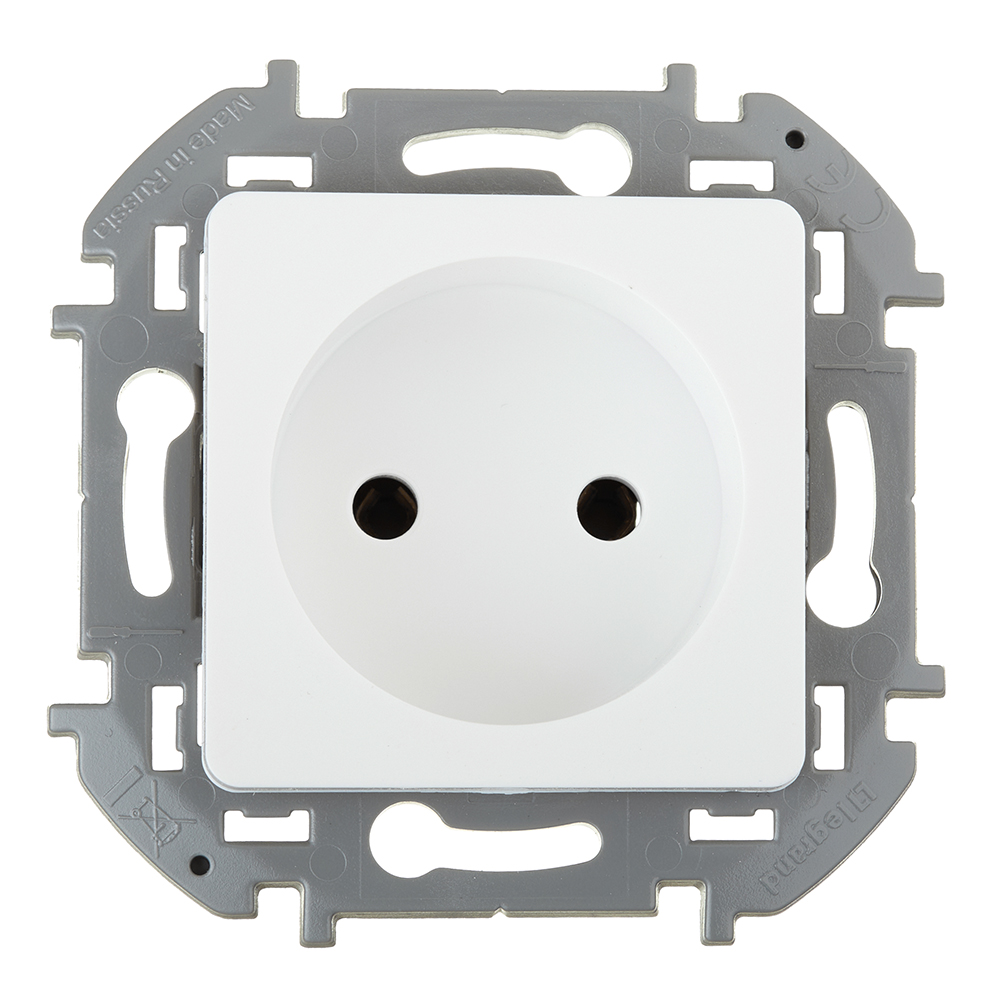 Розетка Legrand Inspiria встраиваемая белая (673710)