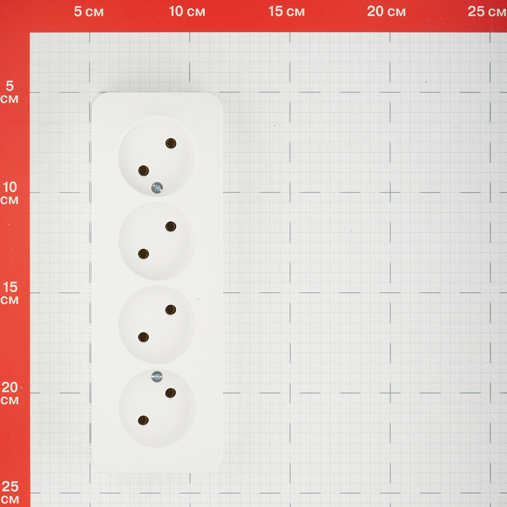 Розетка Systeme Electric Blanca накладная белая (BLNRA000411)