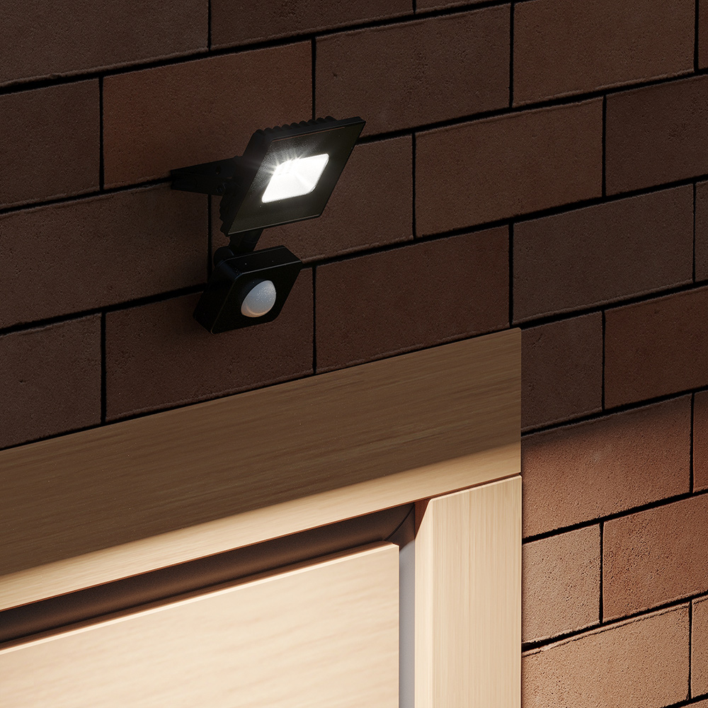 Прожектор светодиодный Gauss Elementary-S ДО-10 6500К 10 Вт IP65 с датчиком движения черный