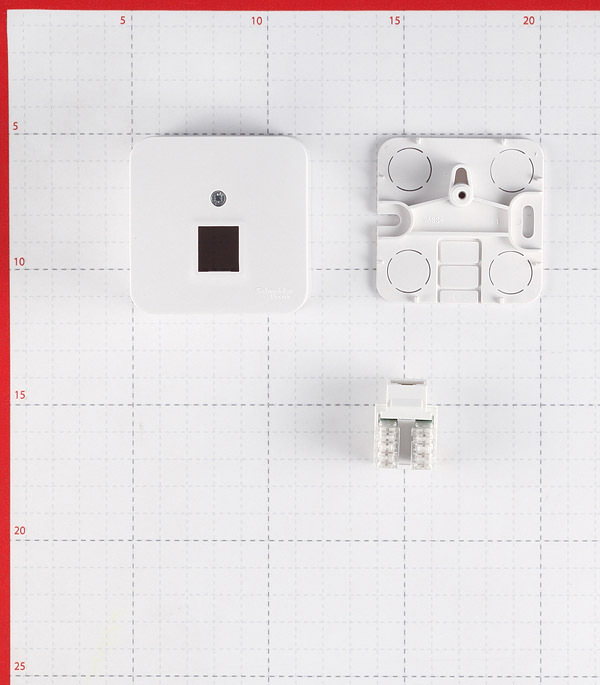 Розетка компьютерная Systeme Electric Blanca накладная белая RJ45 (BLNIA045001)
