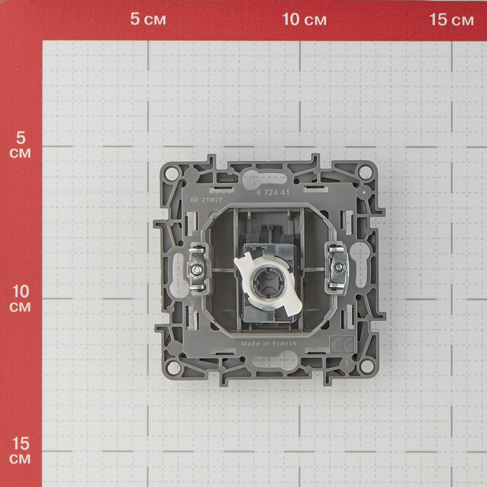 Розетка компьютерная Legrand Etika встраиваемая алюминий RJ45 (672441)