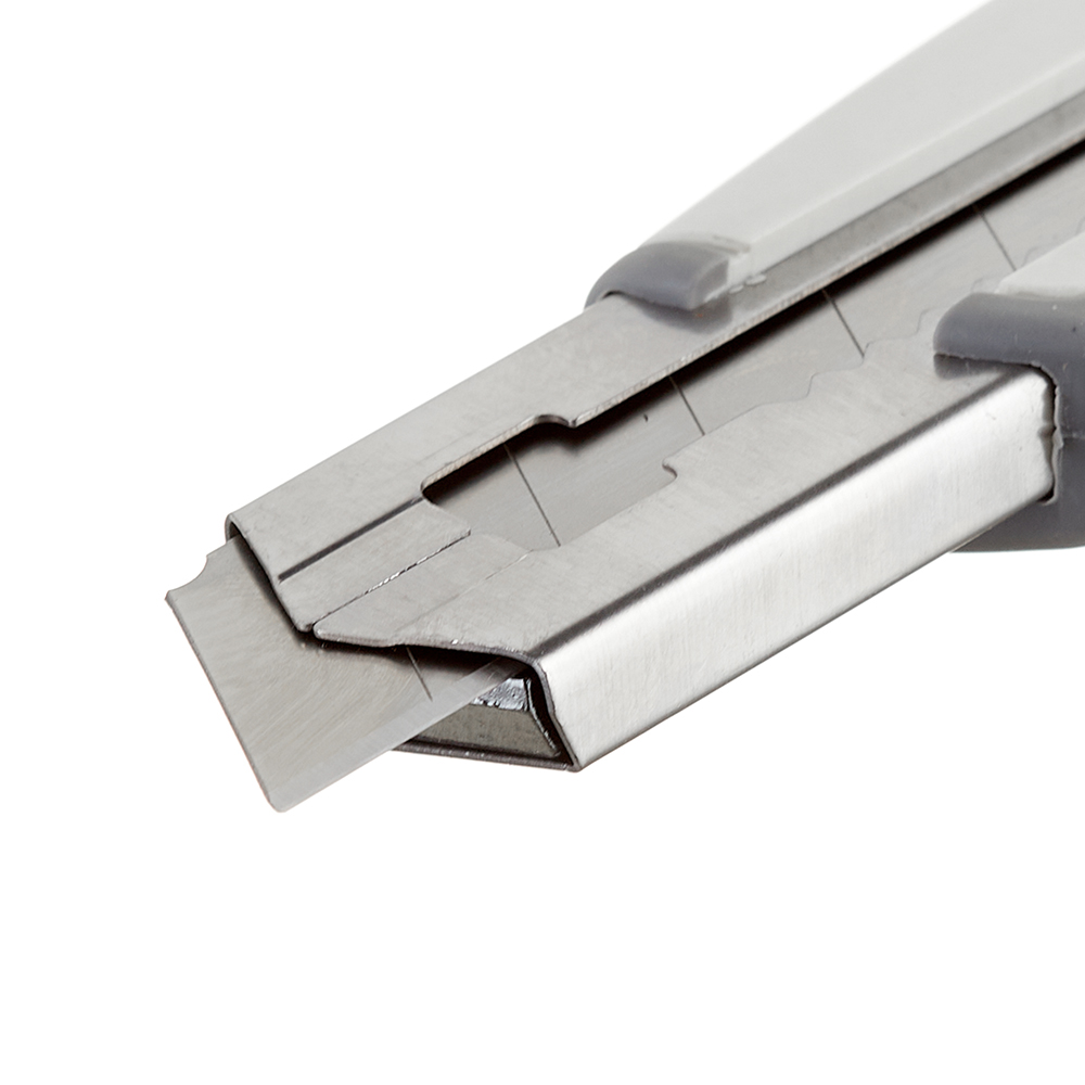 Нож строительный КМ 25 мм с ломающимся лезвием пластиковый корпус