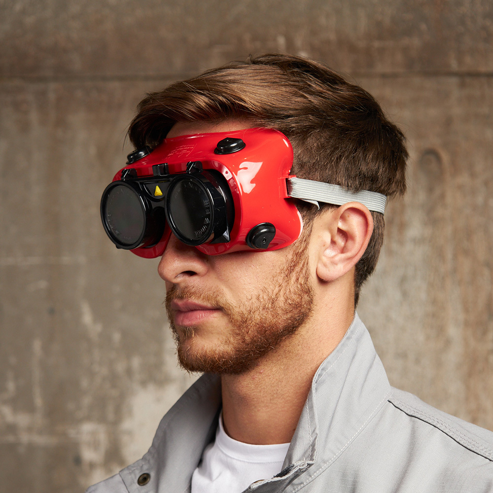 Очки сварщика Delta Plus Toba 3 T5 с затемненными линзами с откидными светофильтрами (TOBA3T5)