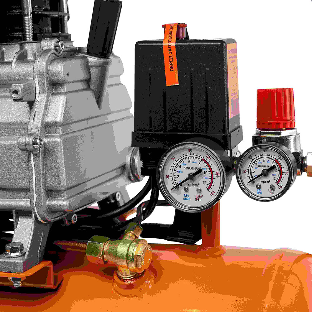 Компрессор масляный Вихрь (74/3/2) КМП-230/24 24 л 1,6 кВт