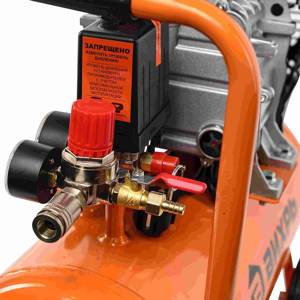 Компрессор масляный Вихрь (74/3/2) КМП-230/24 24 л 1,6 кВт