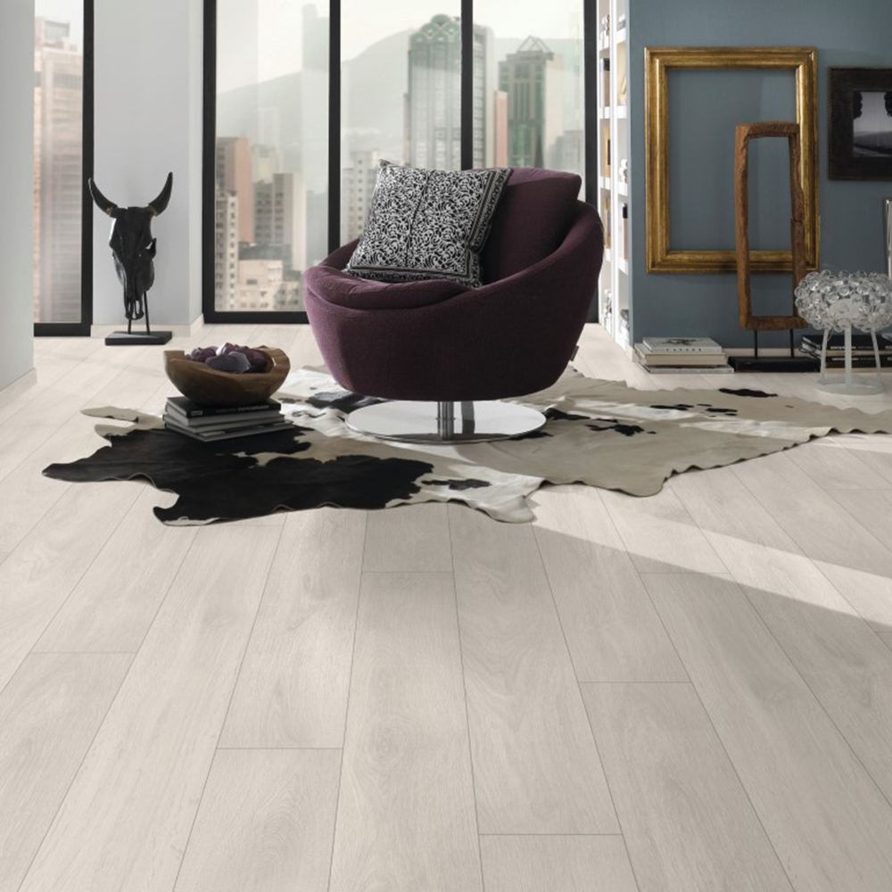 Ламинат 33 класс Ultradecor Expert Choice дуб аспен 2,22 кв.м 8 мм с фаской