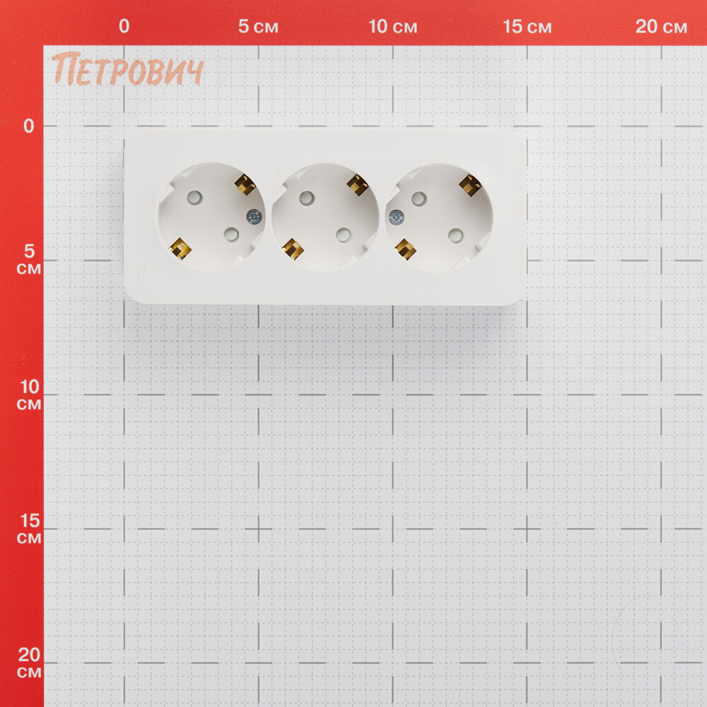 Розетка Systeme Electric Blanca накладная белая со шторками (BLNRA011311)