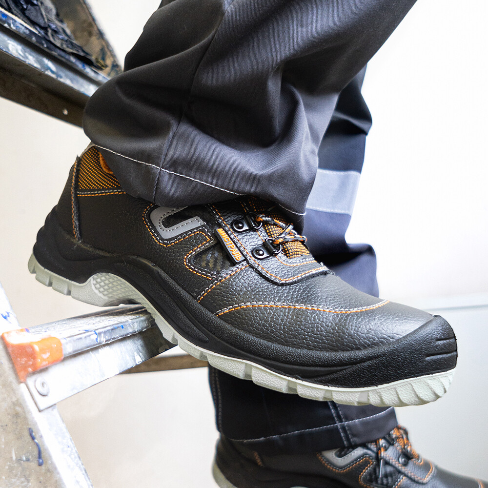 Полуботинки рабочие кожаные с защитным подноском размер 43 черные Мистраль Ultra (119878)