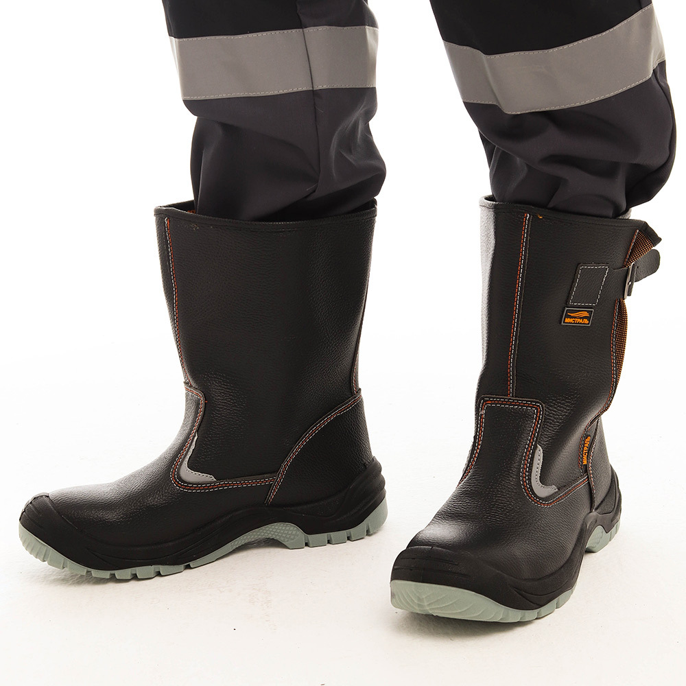 Сапоги кожаные с защитным подноском и стелькой размер 43 черные Мистраль SJ9133-S (104333)