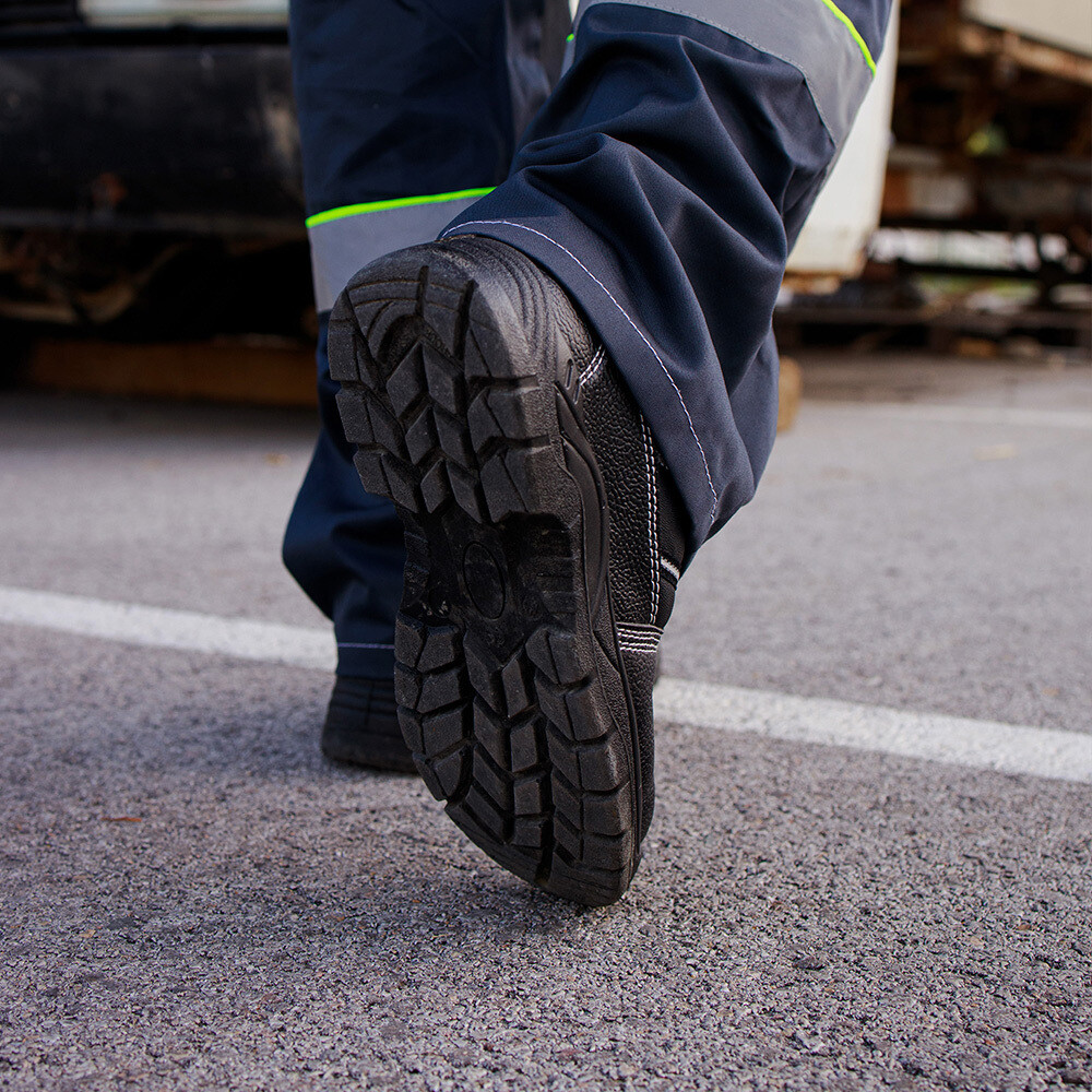 Полуботинки рабочие из искусственной кожи с защитным подноском размер 44 черные Мистраль Аскет (134502)