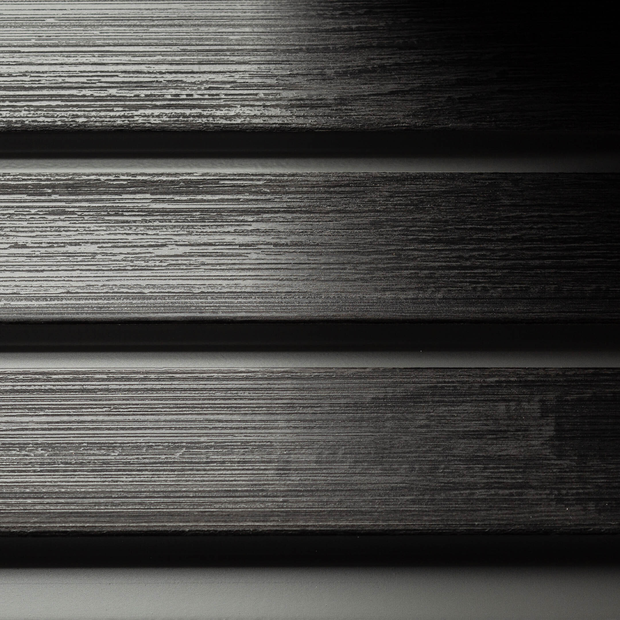 Реечная панель из экополимера 113х2800х10 мм FineBer ясень серый 0,317 кв.м