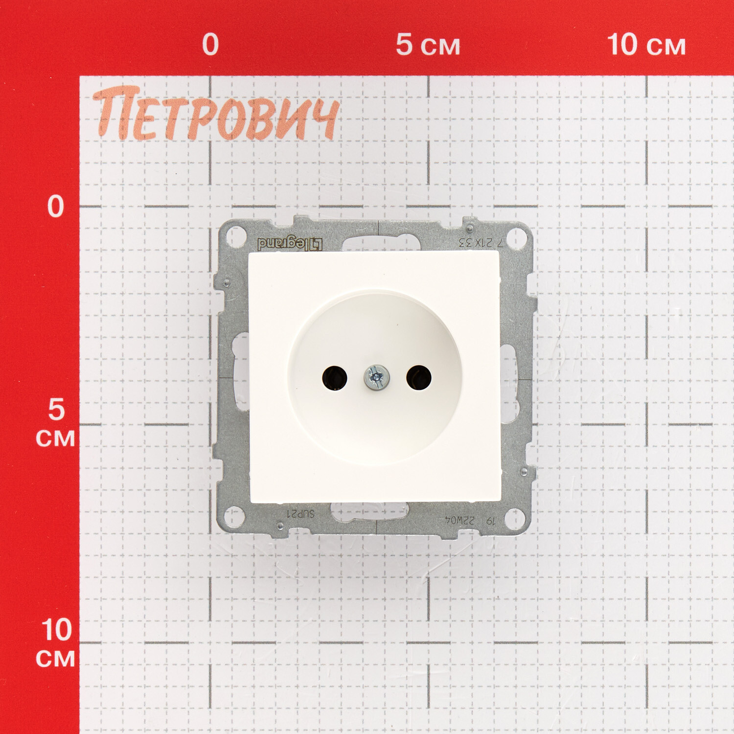 Розетка Legrand Suno встраиваемая белая (721133)