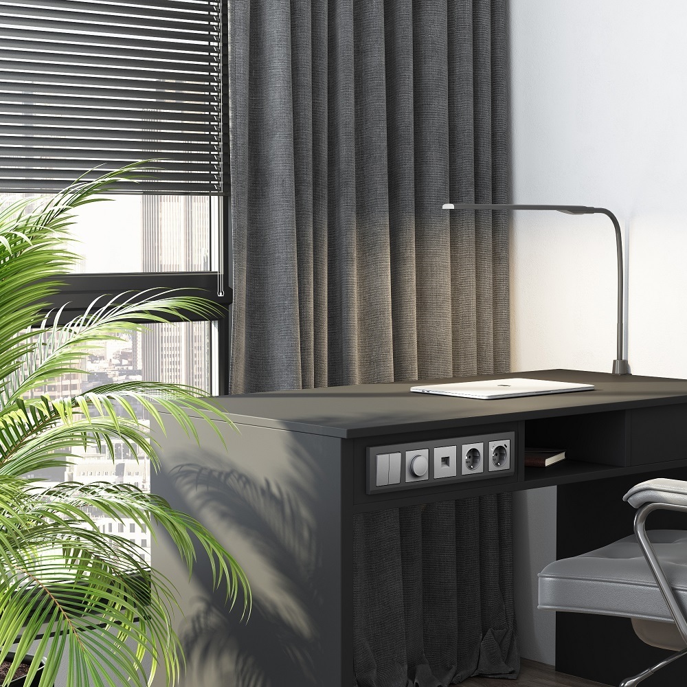 Розетка Werkel встраиваемая серебряная матовая со шторками с USB-A/ Type-C (a063618)