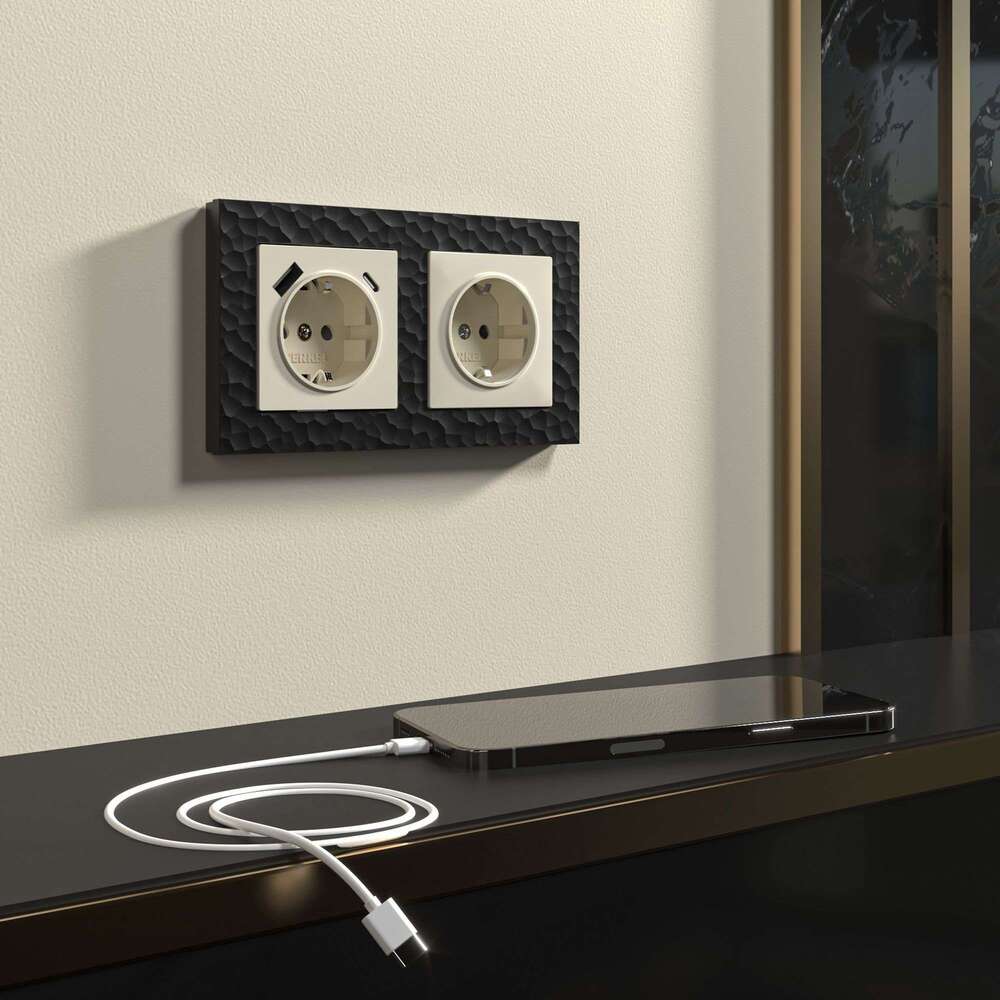 Розетка Werkel встраиваемая слоновая кость с 2хUSB-А (a056273)