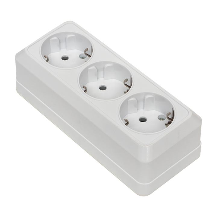 Розетка EKF Рим накладная белая (ENR16-228-10)