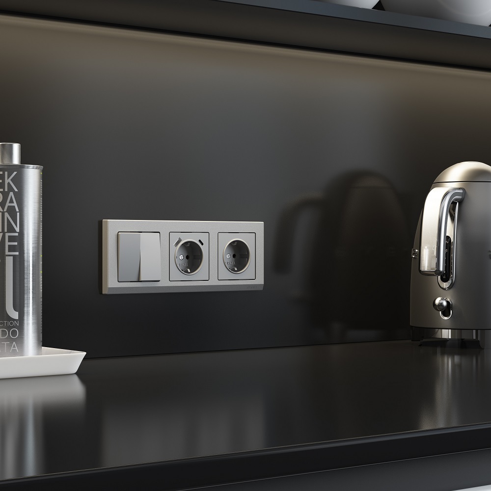 Розетка Werkel встраиваемая серебряная матовая (a063612)