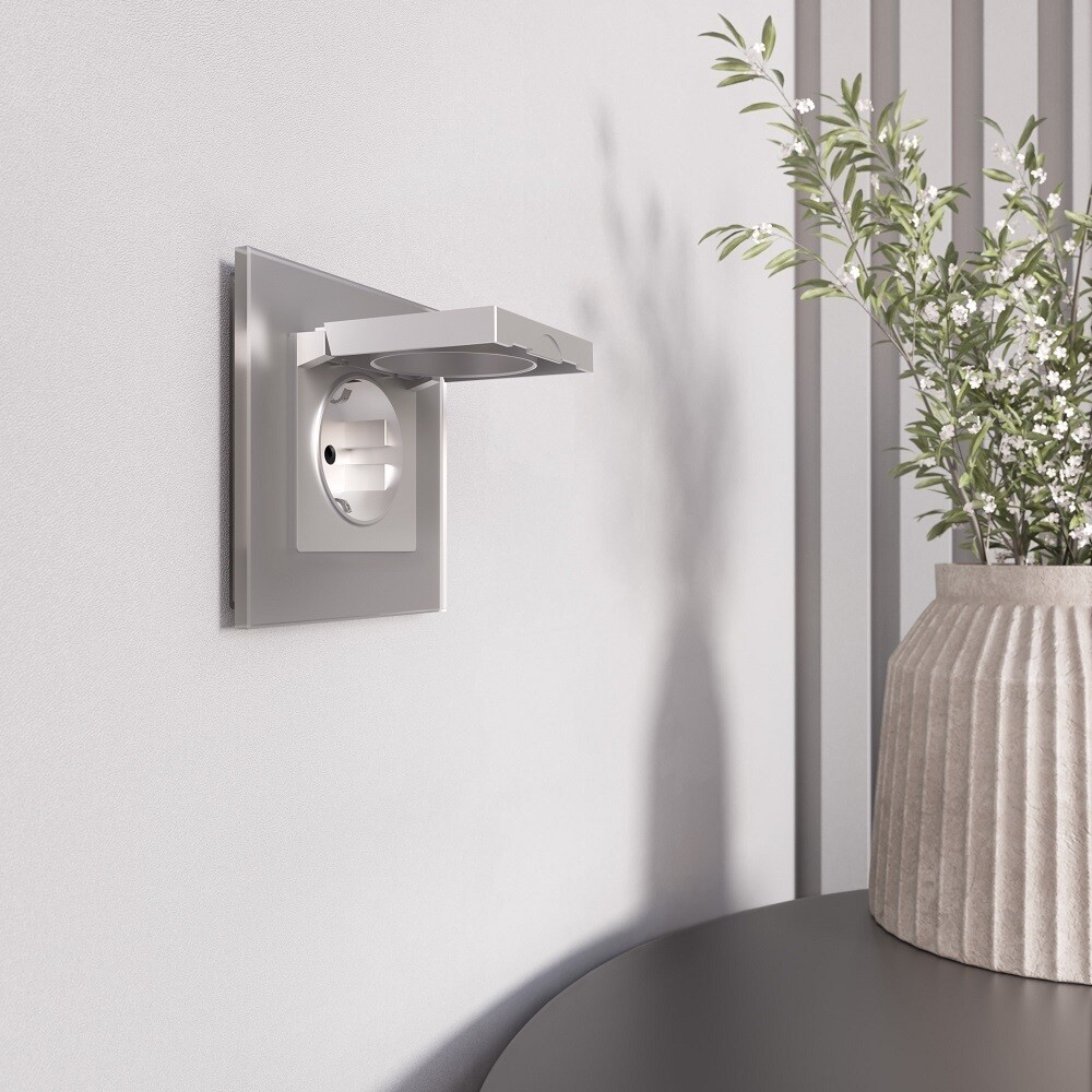 Розетка Werkel встраиваемая серебряная матовая со шторками с крышкой (a069594)