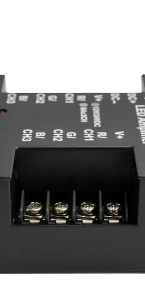 Усилитель RGB 12-24 В 288 Вт 5 А на канал до 20 м ленты IP33