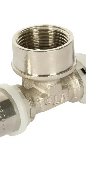 Тройник комбинированный Valtec 20x3/4"x20 мм ВР латунь VTM.232.N.200520