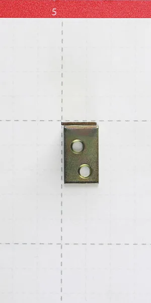 窄型镀锌角码 25x25x14x1.5 毫米 黄色钝化处理