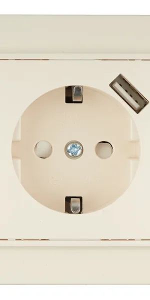 Розетка EKF Минск встраиваемая бежевая с USB-А (ERR16-028-200-USB)