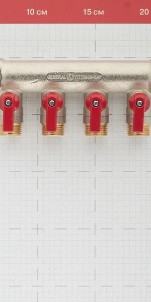Коллектор Stout 3/4 ВР(г) х 4 выхода 1/2 НР(ш) х 3/4 НР(ш) с шаровыми кранами (SMB 6210 341204)