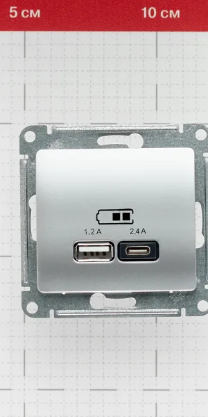 Розетка USB Systeme Electric Glossa встраиваемая алюминий USB-A/ Type-C (GSL000339)
