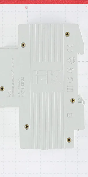Автомат дифференциальный IEK Karat АД-12 25А 1P+N тип AC 30 мА 4,5 кА (MAD10-2-025-C-030)