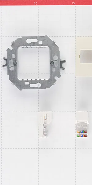 Розетка компьютерная Simon 15 встраиваемая слоновая кость 2хRJ45 (1591593-031)