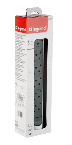 Колодка электрическая 6 розеток Legrand 16 А 230 В 3,68 кВт с кнопкой бело-черная (694547)