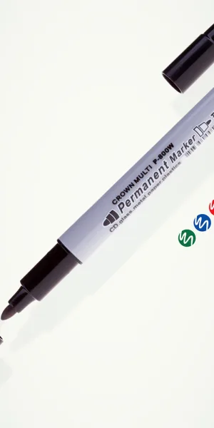 Маркер перманентный двусторонний Crown Multi Marker Twin черный грифель 2 мм