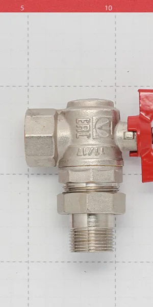 Кран шаровой латунный Valtec Base 3/4 ВР(г) х 3/4 НР(ш) бабочка с полусгоном угловой (VT.228.N.05)