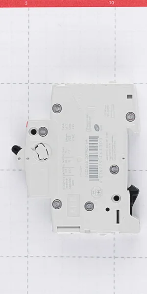 Автоматический выключатель модульный ABB S201 1P 6А тип C 6 кА 220 В (2CDS251001R0064)