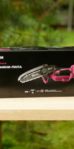 Мини-пила цепная аккумуляторная КМ АТОМ 18 В 6" шаг 1/4" паз 1,3 мм 38 звеньев без АКБ и ЗУ (CMCS-182BL)