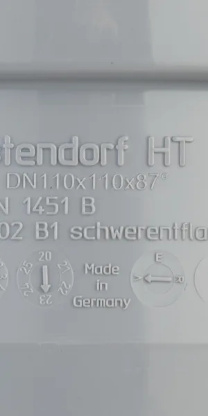 Тройник восстановитель раструба Ostendorf HTSA d110 мм 87° пластиковый для внутренней канализации (115740)