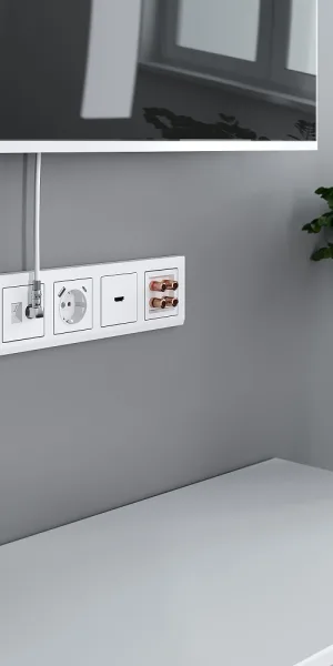 Розетка HDMI Werkel встраиваемая белая (a051121)