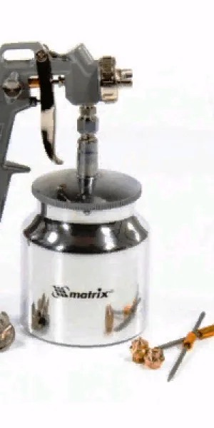 Краскопульт с нижним бочком MATRIX  1л 57316