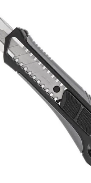 Нож 18мм Black Line Startul ST0925