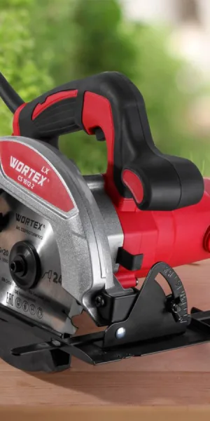 Пила циркулярная WORTEX LX CS 1612-2  1200 Вт 160х20х24Т пропил в дереве (90°/45°) 53/34 мм 1333555
